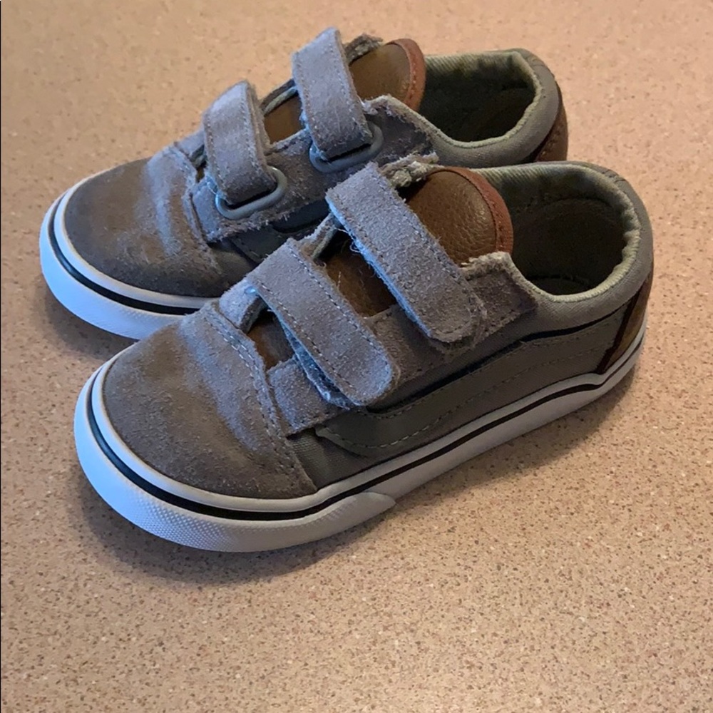 Vans kids shoes sz T8